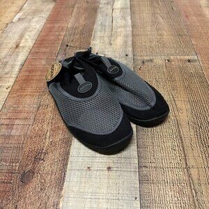 Rockin black and grey water shoes men's 7